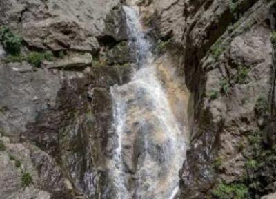 تصاویری از جاری شدن آبشار تافه پس از 15 سال