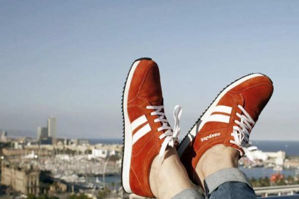 کفش های هوشمند جایگزین نقشه در سفر می شود کفش های هوشمند جایگزین نقشه در سفر می گردد